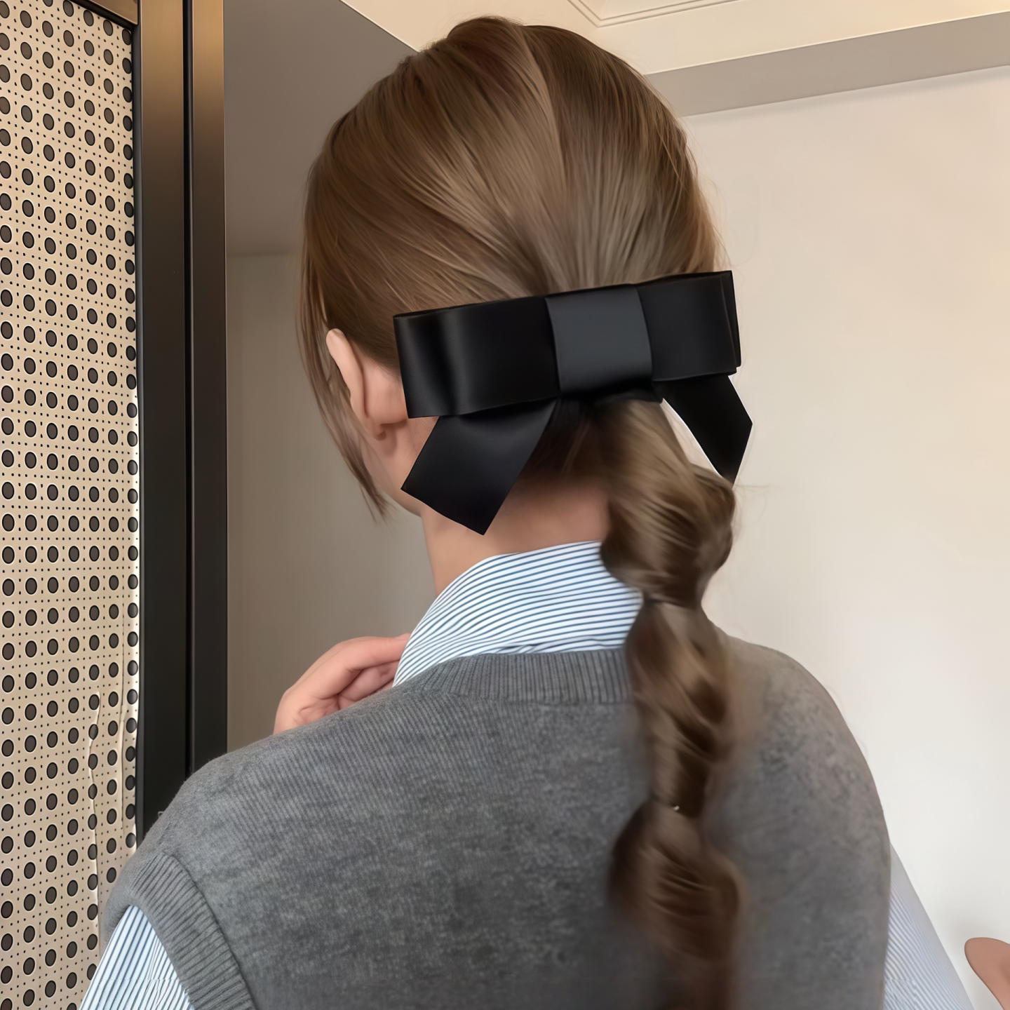 高级感立体黑色蝴蝶结发夹女2025新款弹簧夹温柔半扎发马尾发卡
