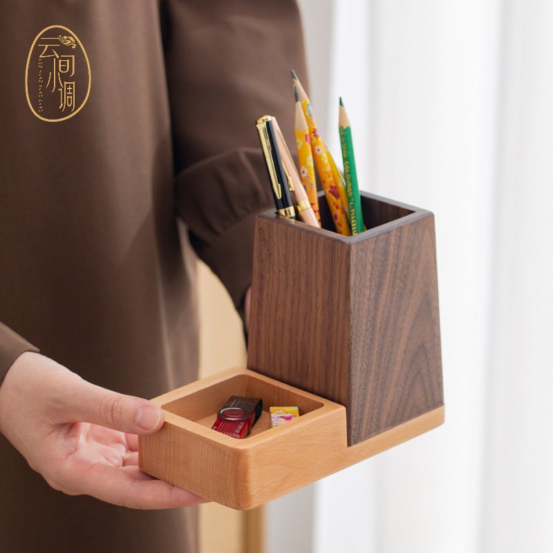 实木笔筒木质笔桶办公室桌面文具收纳盒创意高级摆件胡桃木文具