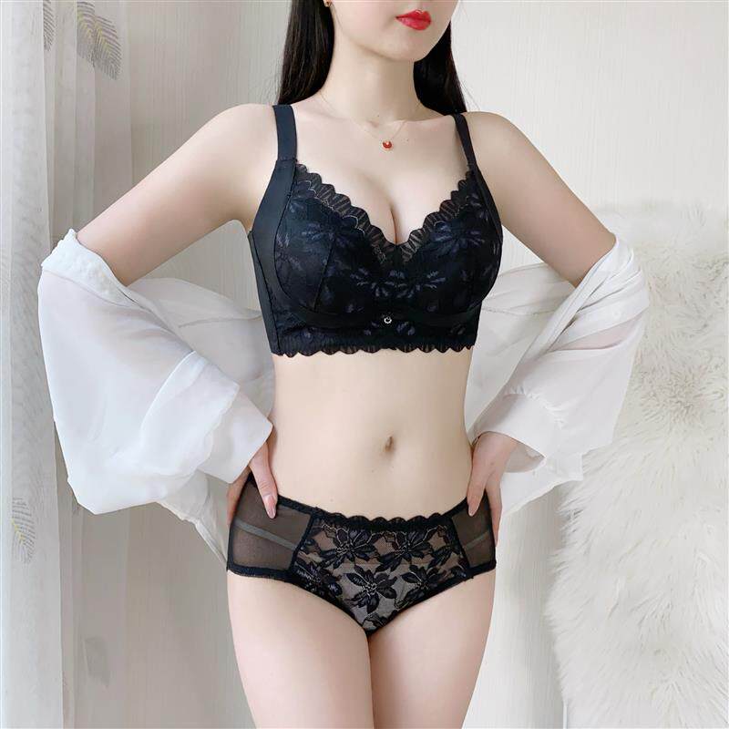 2025新款小胸聚拢调整型无钢圈蕾丝内衣收副乳防下垂文胸罩套装