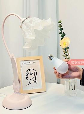 法式田园台台20814灯温馨氛创围卧室床头花朵台灯极简意铃兰花书