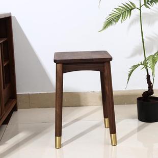 厂家黑胡桃实16木凳子家用可叠餐桌圆凳客厅小餐放凳铜脚凳子方高
