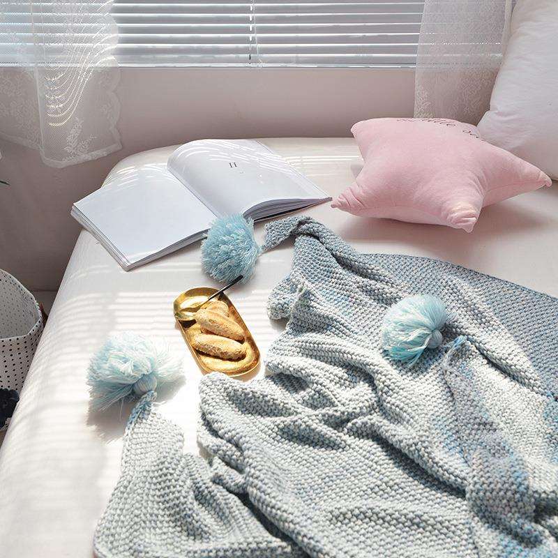 新全棉针织M18021流苏灯笼球毯春款夏毯柔毯软无异味厂家盖直销