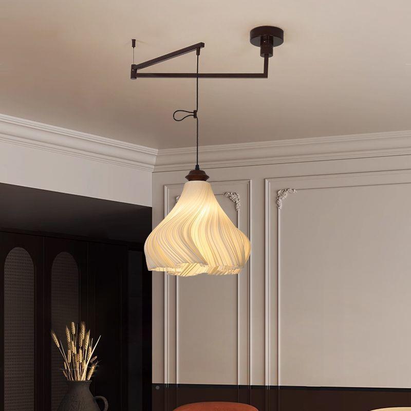 法式古风可臂移位摇吊灯餐厅灯新款中创意裙摆663术造型家用艺商