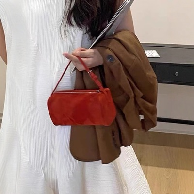 麂皮红色包包小众麂皮绒笔筒女