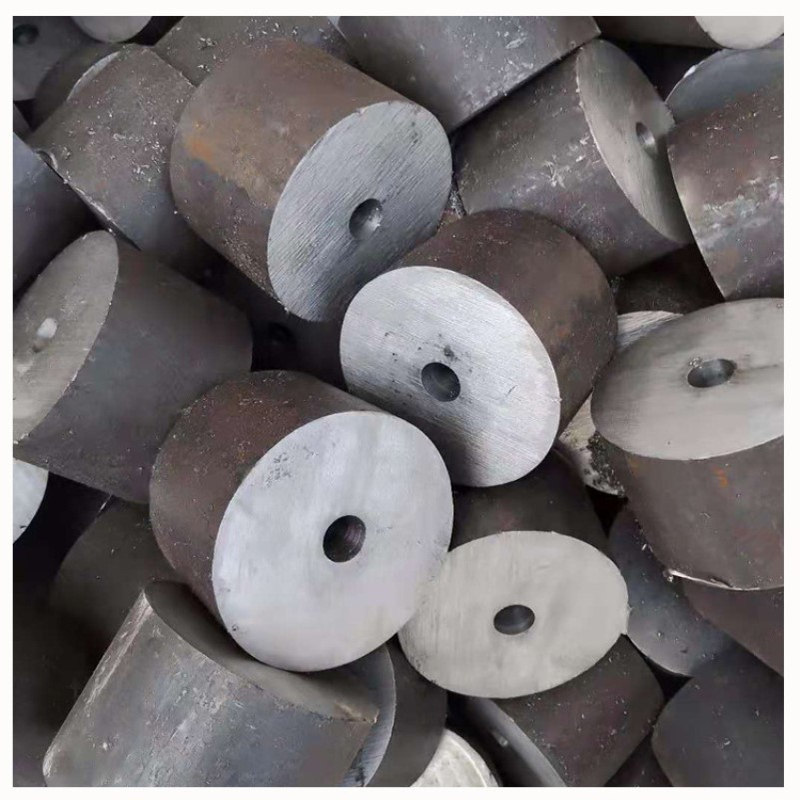 圆钢掏孔  厚壁管   20#45# 16mn   热轧无缝 切割零售 量大价优