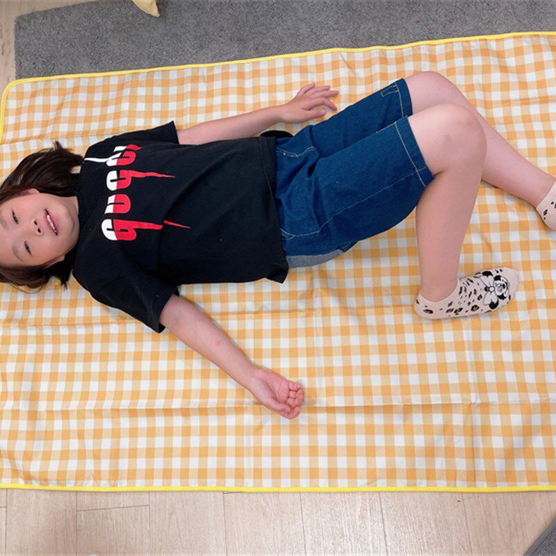 出口儿童卡通加厚户外野餐垫便携式野营折叠垫子防潮垫沙滩露营