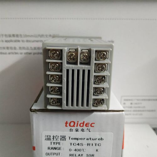 台泉智能型数显PID控制温度调节仪表 TC4S-R1TC (K型)
