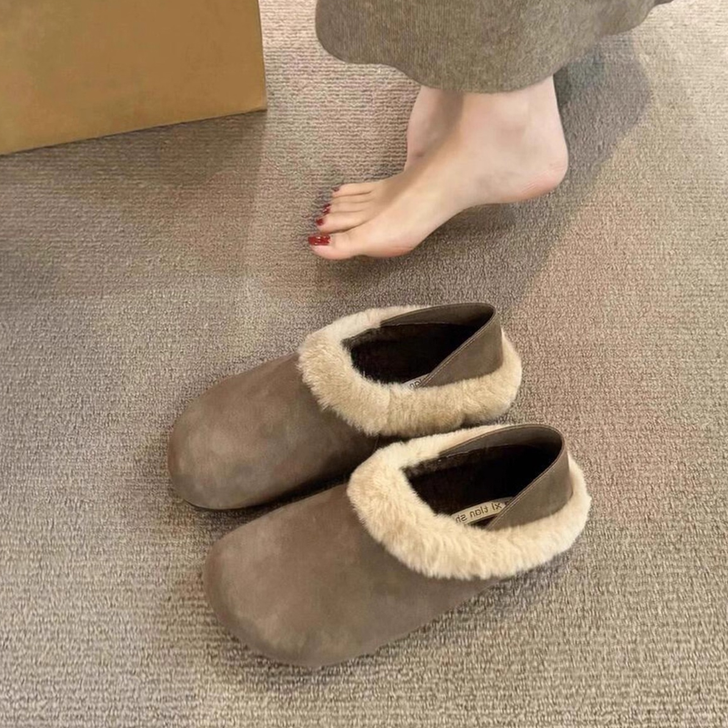 勃肯鞋女秋冬加绒复古毛毛半拖丑萌懒人包头平底一脚蹬两穿棉鞋