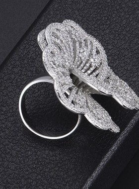 极速KellyBola Luxury Plant Flower Shape Hollow Rings CZubic