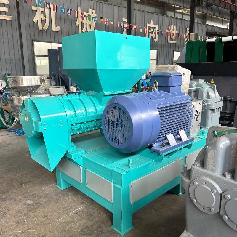 地膜硅胶螺旋撕碎机碎料高效粉碎废纸箱废弃布料无纺布粉碎机