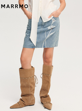 MARRMO/马髦 2026春季新款休闲百搭短裙马蹄莲印花A字牛仔半身裙