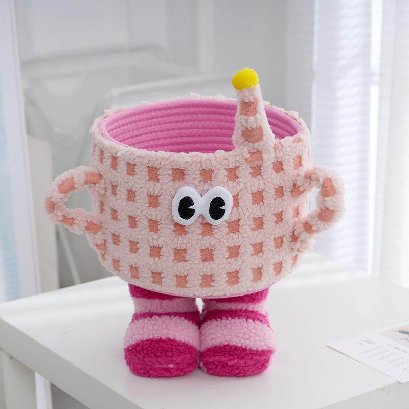 2025新款卡通小怪兽手工编织客厅阳台桌面茶几收纳箱整理筐篮盒