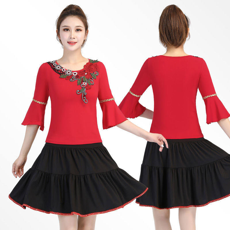 新款广场舞跳舞服装装纯棉七分袖跳舞上衣绣花喇叭袖舞蹈服跳舞衣