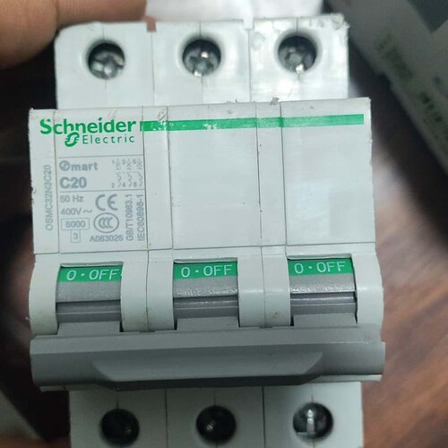 可维修Smart断路器 O32N3C32，3P C20议价