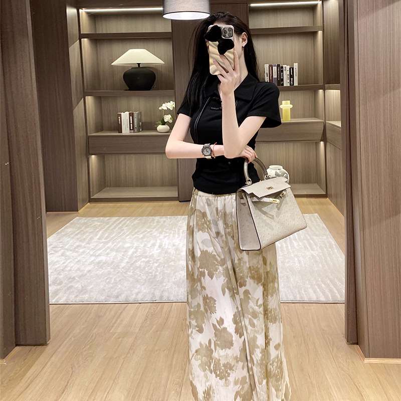 2024女士中式翻领T恤休闲复古套装长裙新款女式网红两件套装