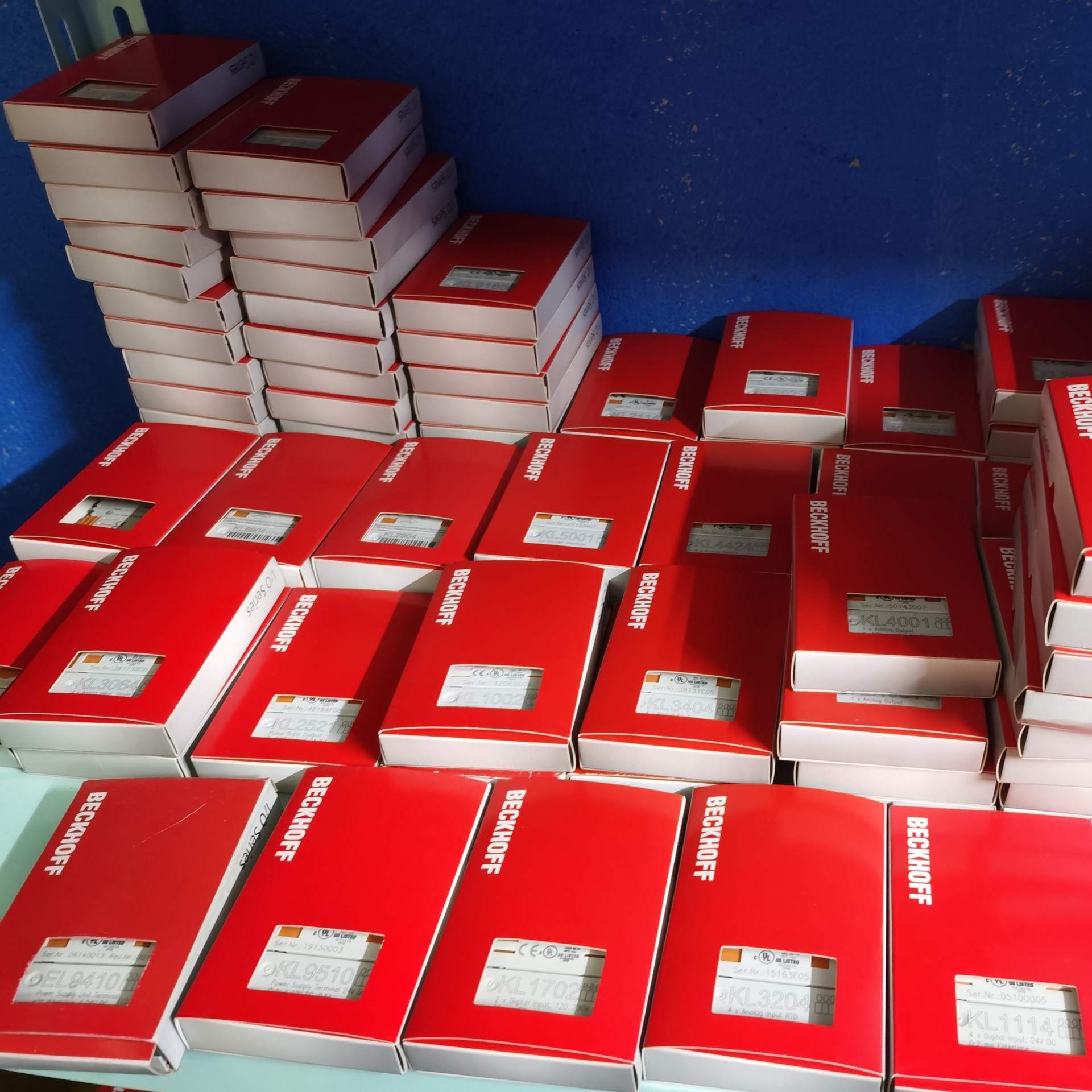 德国倍福IP2330-B200 IP2400-B200 IL2301-B310