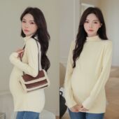 十月名裳2025新款 上衣 孕妇打底衫 秋冬半高领修身 内搭阳离子长袖