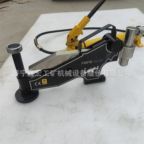 FA9TE液压法兰盘调整器鑫宏法兰对正器 4吨机械式法兰错位校正调