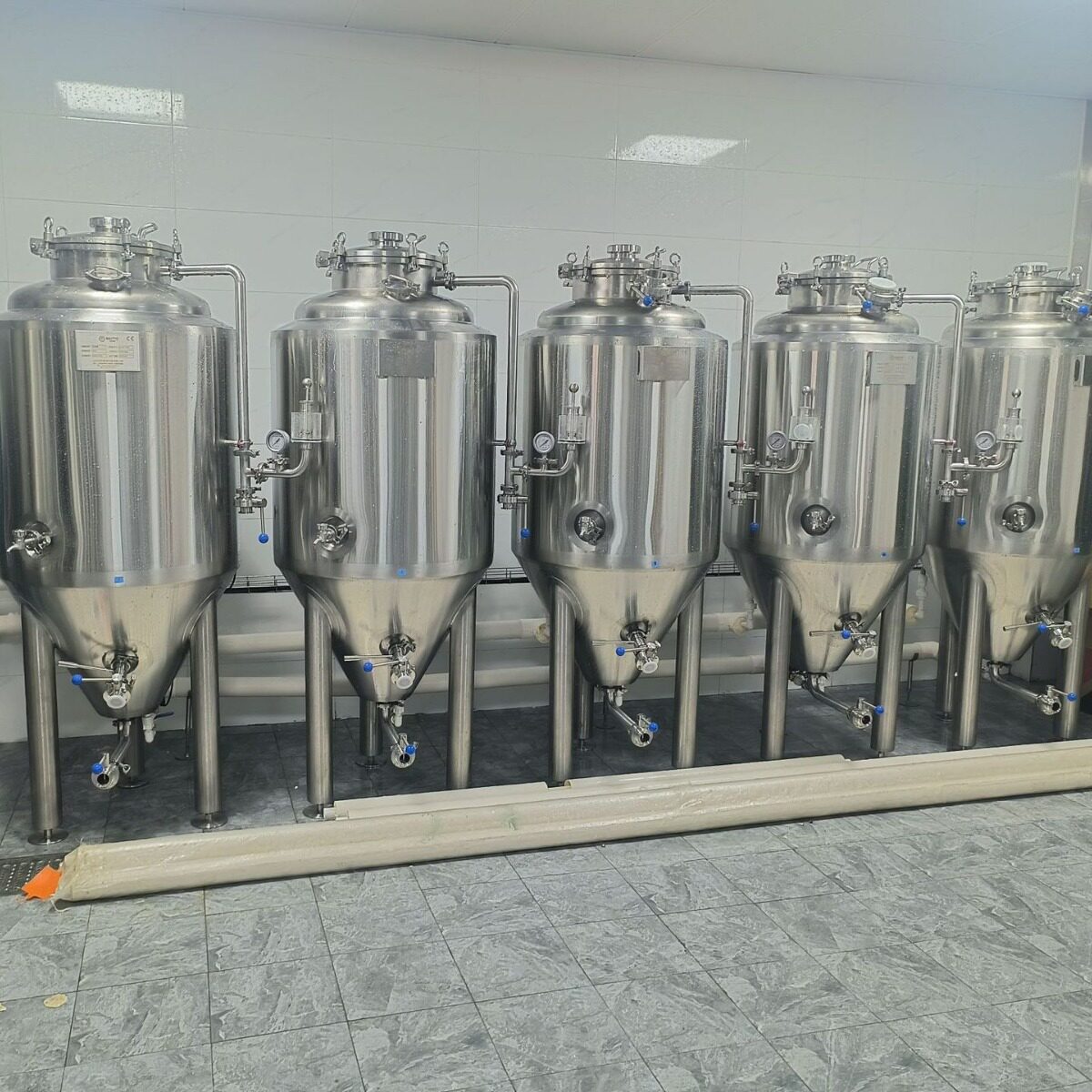 迈拓200L教学实验设备 家庭自酿啤酒机 两器糖化精酿机械推荐