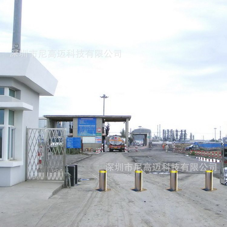 建筑工地液压伸缩柱不锈钢圆柱隐藏式地桩学校工厂门口止车电动庄