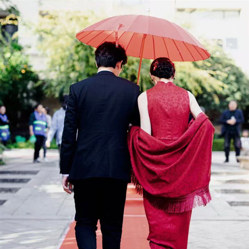 旗袍披肩女春秋季外搭高级感订婚结婚晨袍新中式红色披肩婚礼新娘
