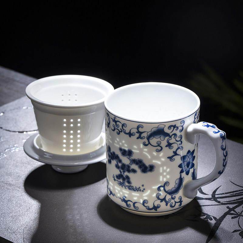 景德镇青花玲珑茶杯带过滤家用办公盖陶瓷泡茶杯会议杯礼盒礼品杯