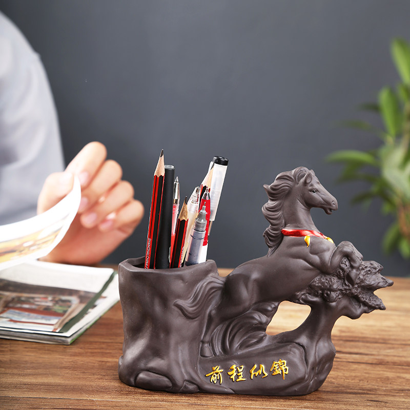 马到成功陶瓷笔筒创意摆件办公室学生桌面艺术高档复古多功能收纳
