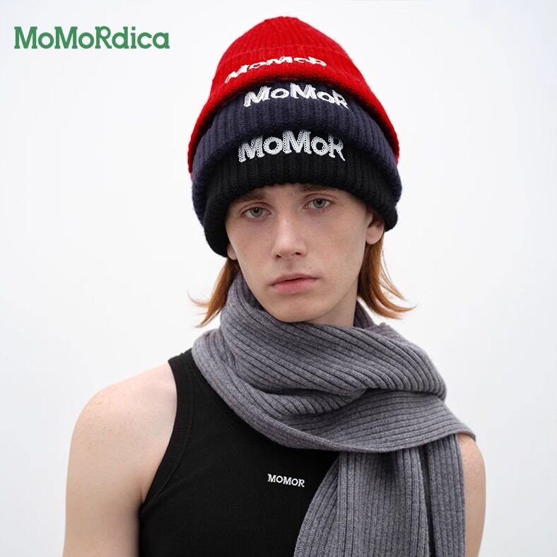 Momordica  冬季新款纯羊毛时尚都市保暖帽子春节针织包头帽男女