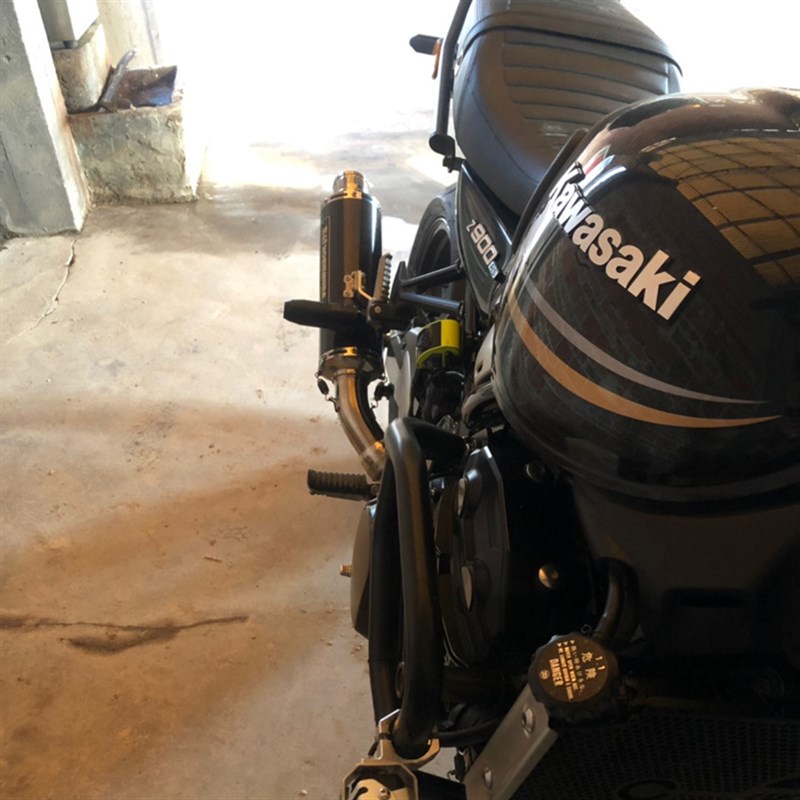 极速适用川崎Z900RpS17-20年改装排气管防摔球防摔胶防摔棒保险杠