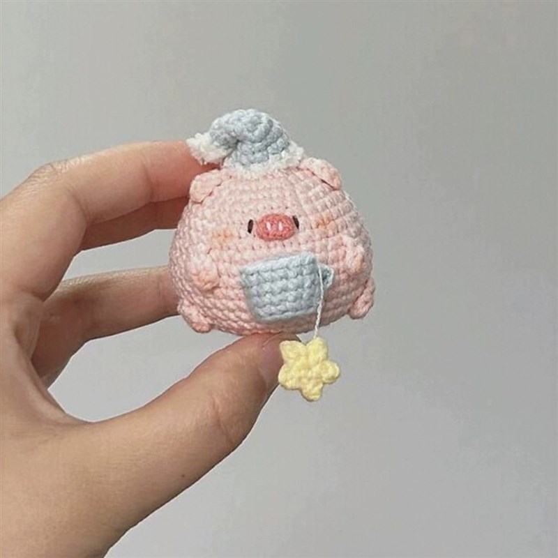 极速手工毛线钩针钩织可爱丑鱼小猪玩偶DIY材料包W钥匙扣挂件自制