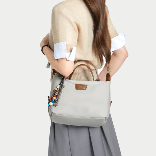 莱夫饺子波士顿两变包2025新款斜挎包休闲百搭女包上班通勤小拎包