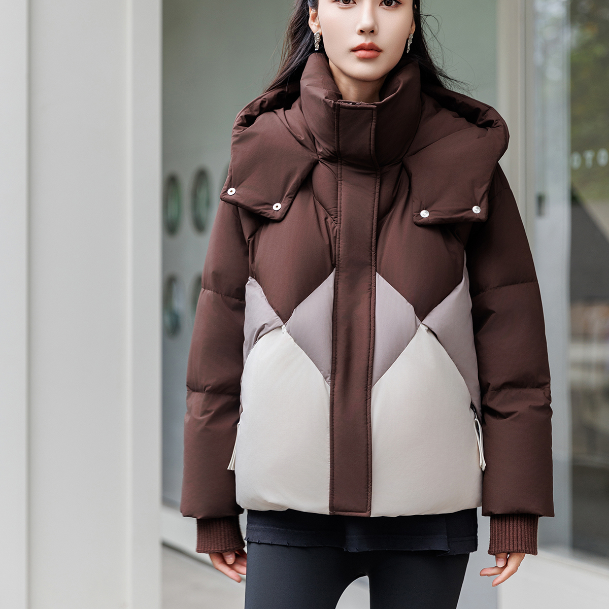 老钱风原创撞色原创拼接立领时尚防风保暖插袋领标90绒短款羽绒服