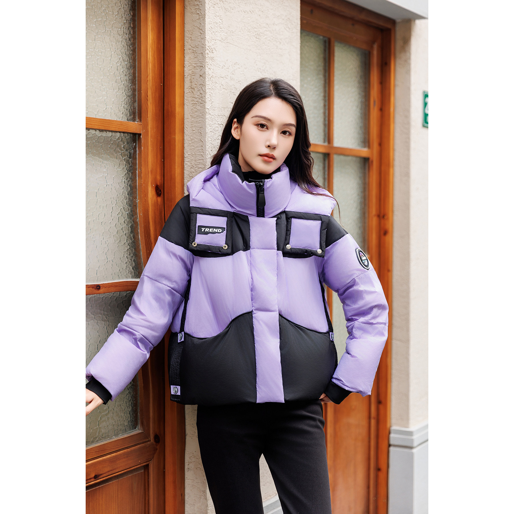 机车风撞色原创拼接立领时尚气质防风保暖插袋领标90绒短款羽绒服