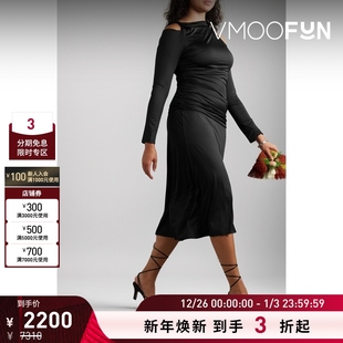 女挖肩褶饰亮面小黑裙长袖 Beckham Victoria 连衣裙 折扣