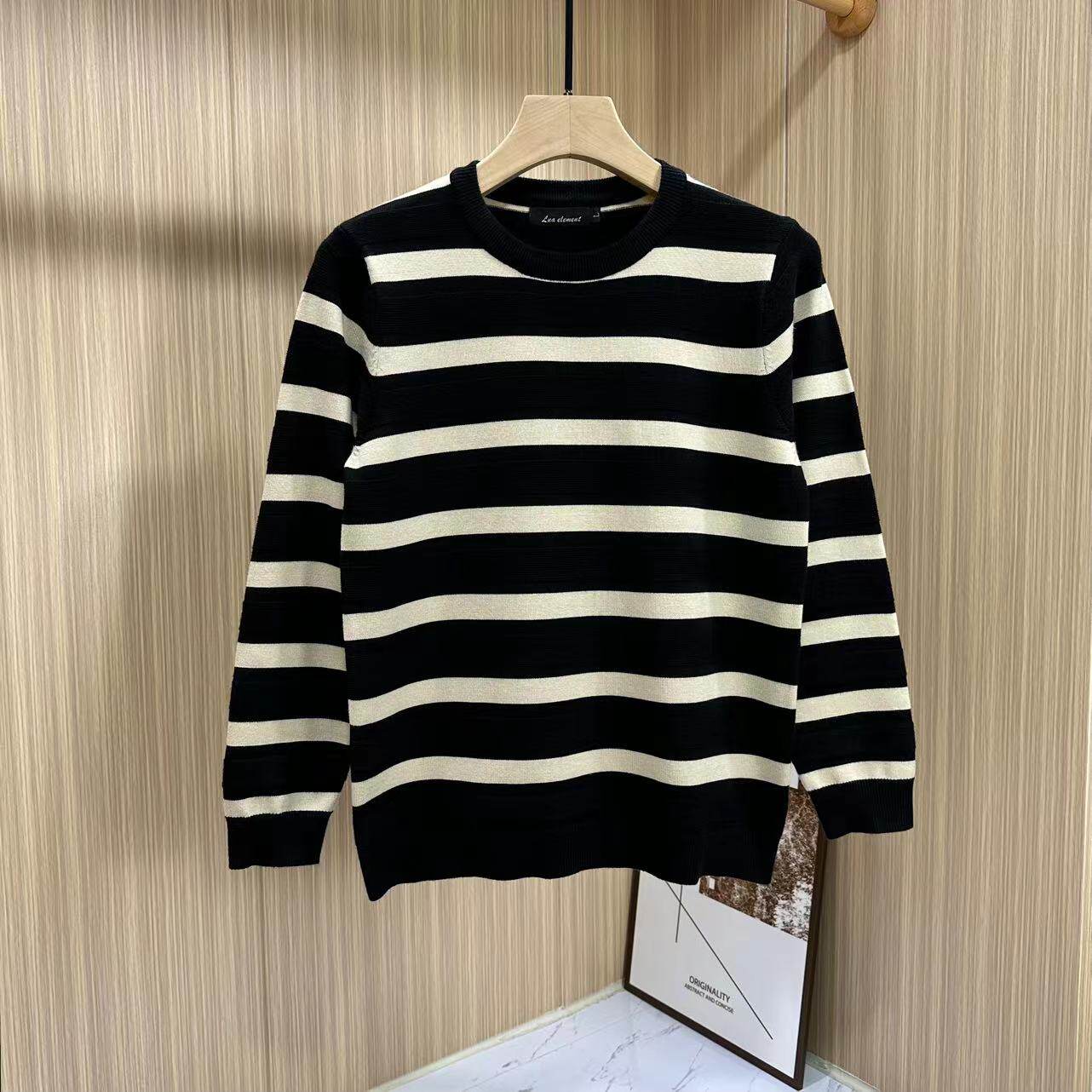 欧美复古ins潮流撞色条纹针织衫秋冬休闲个性嵌线修身圆领毛衣男