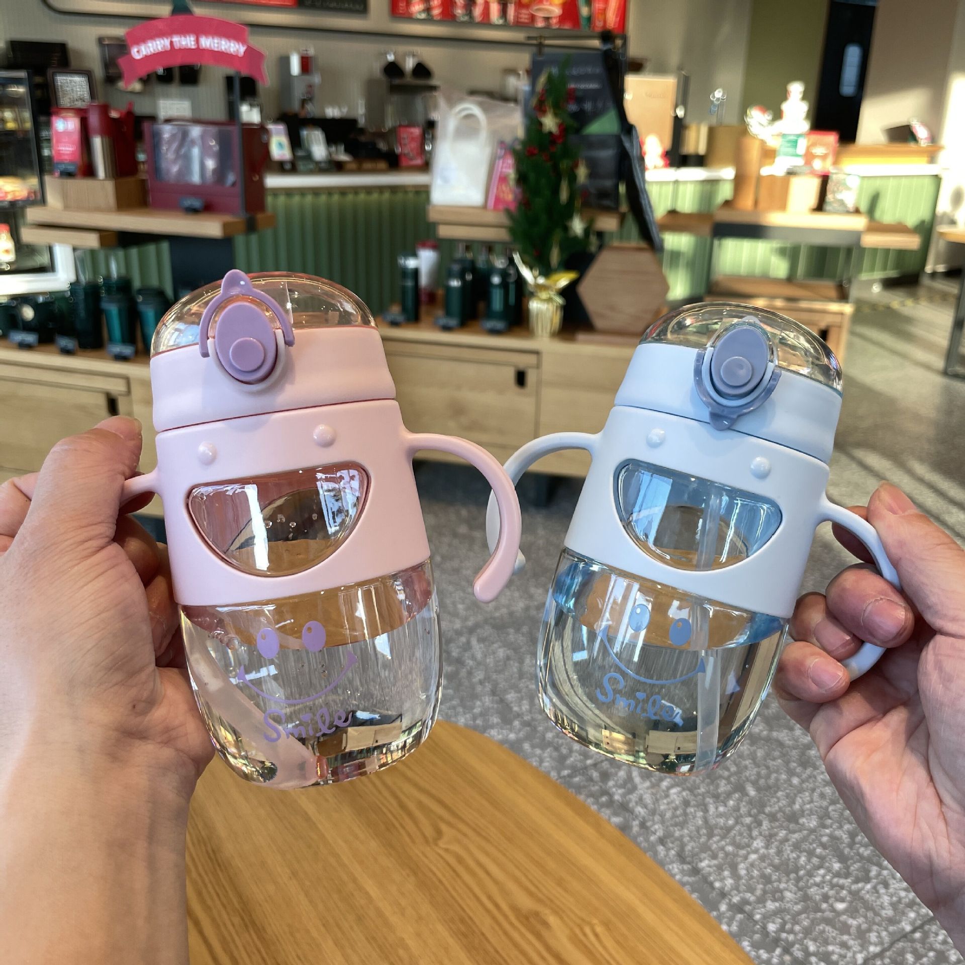 水杯把手背带水壶宝宝吸管杯