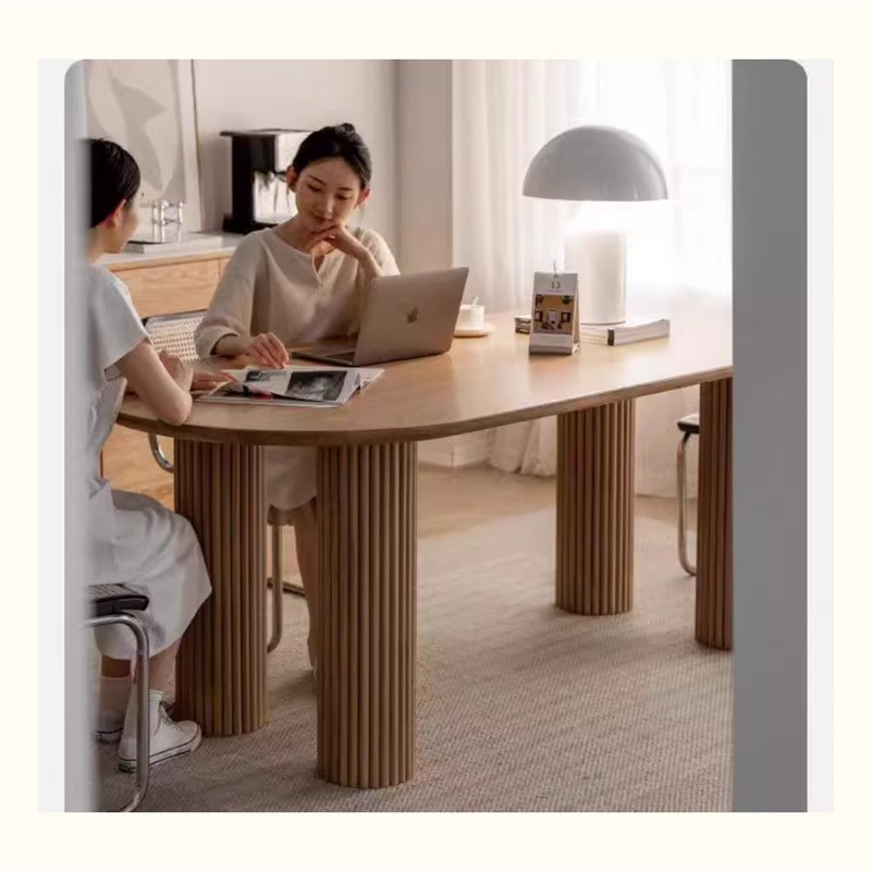 北欧原创实木椭圆形家用餐桌椅极简轻奢设计办公桌会议桌工作台