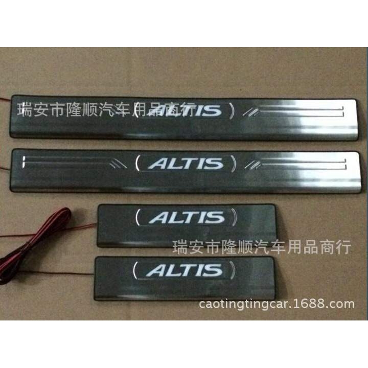 外贸款 14-19款卡罗拉Altis 不锈钢带灯门槛条 LED迎宾踏板 改装
