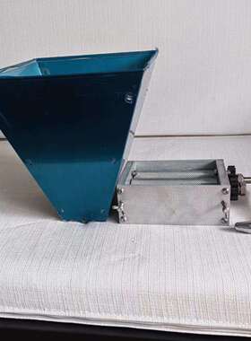 磨厂家直銷手摇齿麦轮对辊不锈NYJ钢研机物粉碎机芽粉磨机谷啤酒