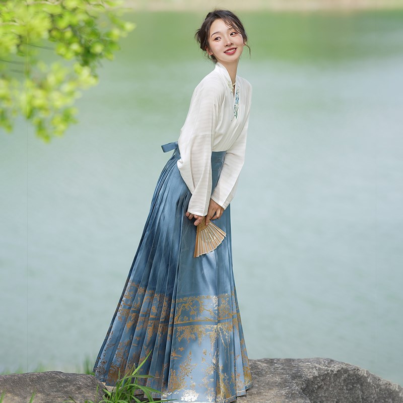 无衣饮羽【满庭芳】织金纱马面裙汉服日常五色T夏季轻薄马面裙