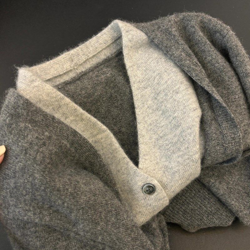 牛X货!假e两件针织开衫女2024秋季新款法式复古V领拼色上衣外套潮