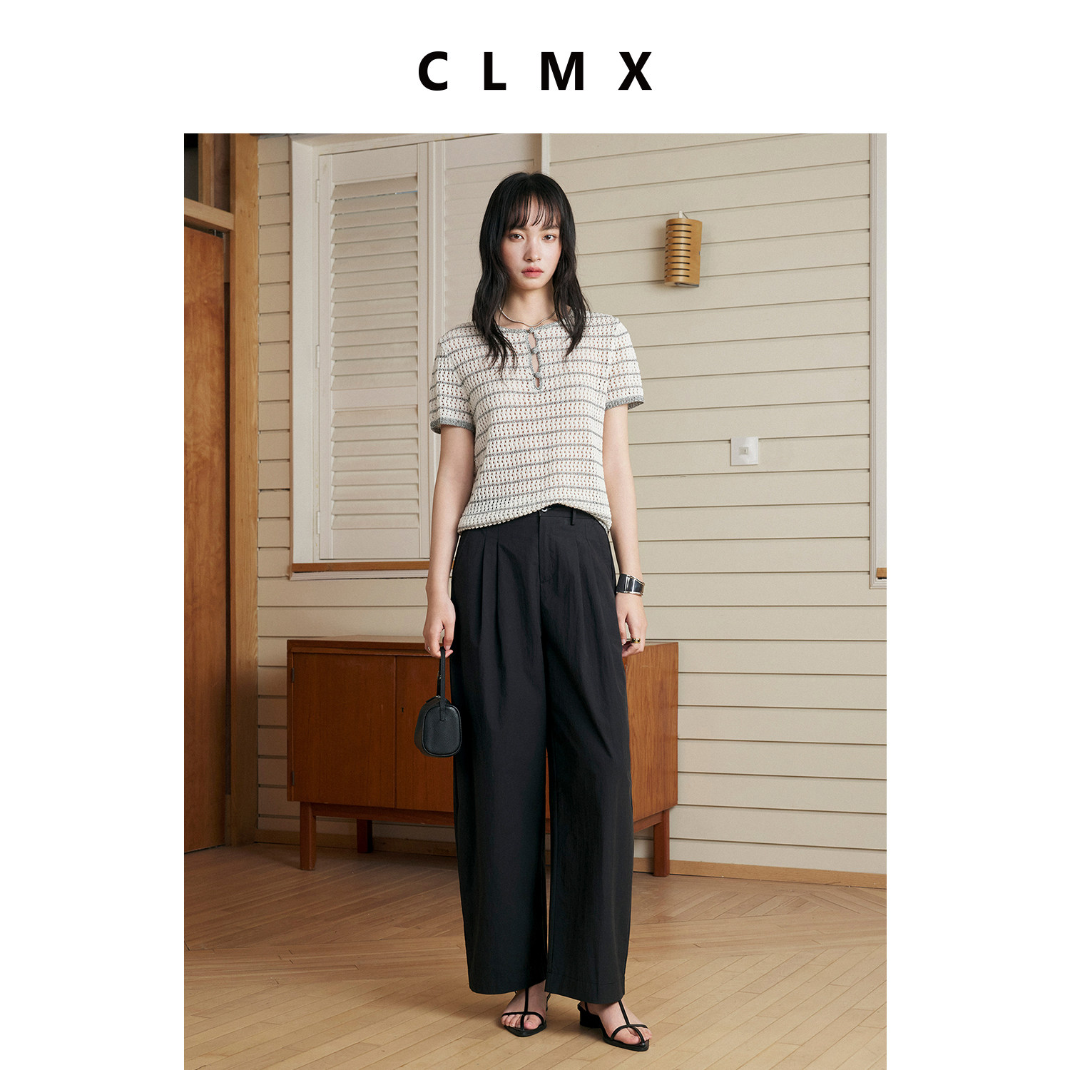 CLMX复古条纹镂空纽扣圆领短袖上衣女春夏通勤气质高级宽松针织衫