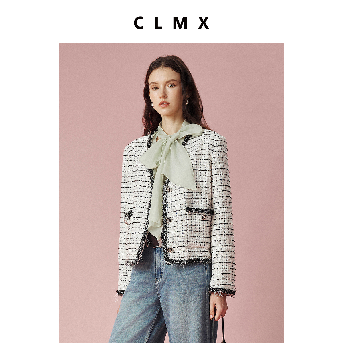 CLMX重磅立体浮雕感黑白格纹面料修饰头肩比例香风花呢V领外套