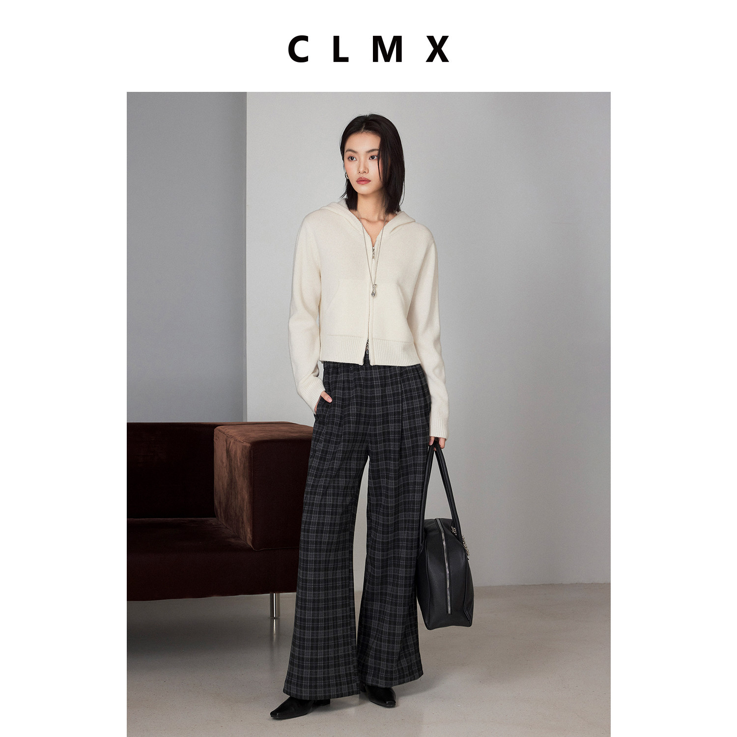 CLMX亲肤透气16支100%绵羊毛纱线休闲感连帽贴袋开襟长袖针织衫女