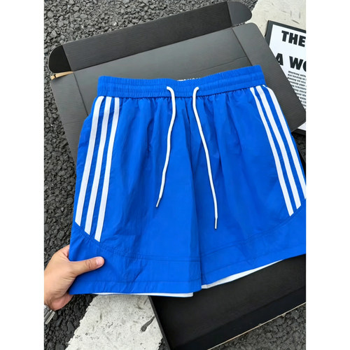 克莱因蓝高级感条纹短裤男款夏季