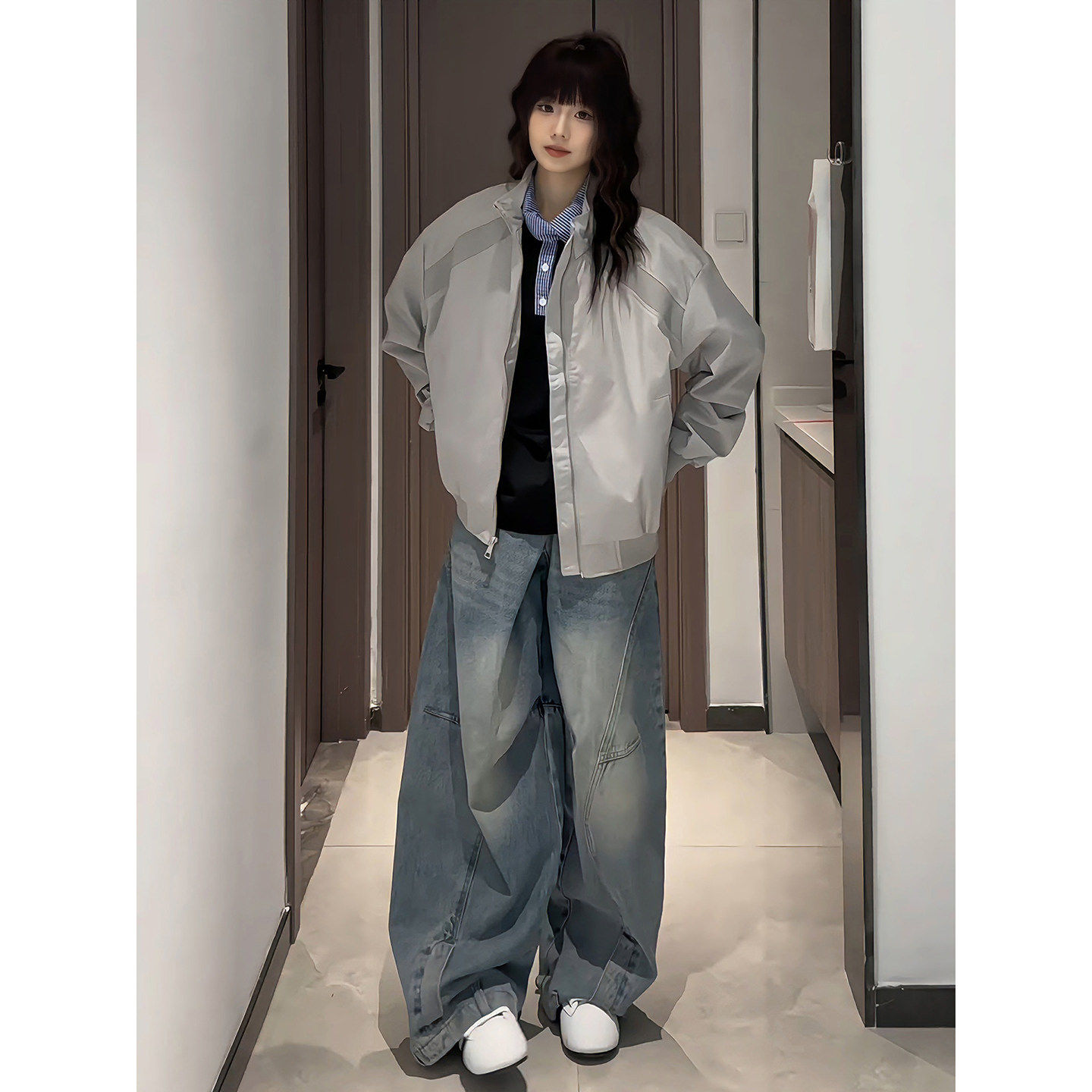 浅灰色解构拼接短款外套男女款春季美式立领飞行夹克高级感棒球服