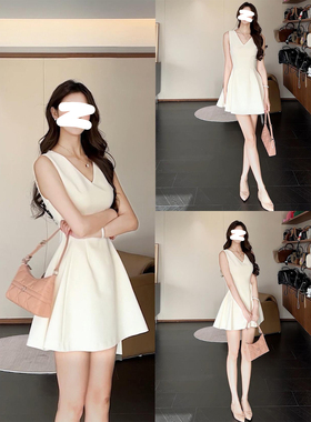 高级连衣裙女夏季小个子a字短裙v领收腰法式气质裙子白色2025新款