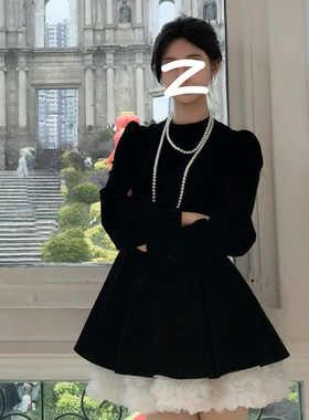 小黑裙赫本风法式气质黑色蓬蓬连衣裙女晚礼服长袖短款裙子秋冬季