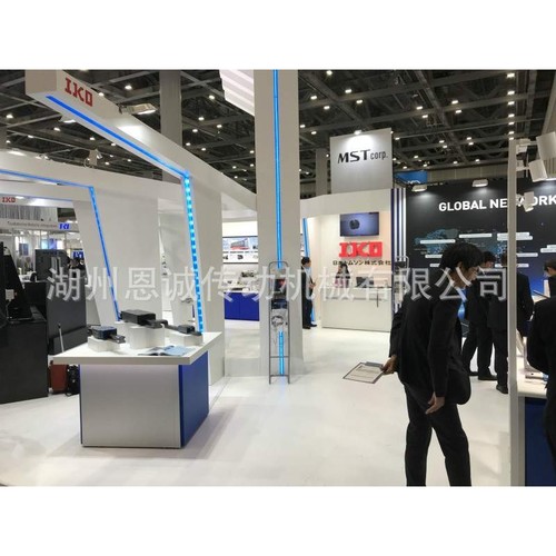 IKO直线导轨 IKO滑块LWLF4 LWLF6 LWLF4C1R30T0H LWLFC6C1R30T0H