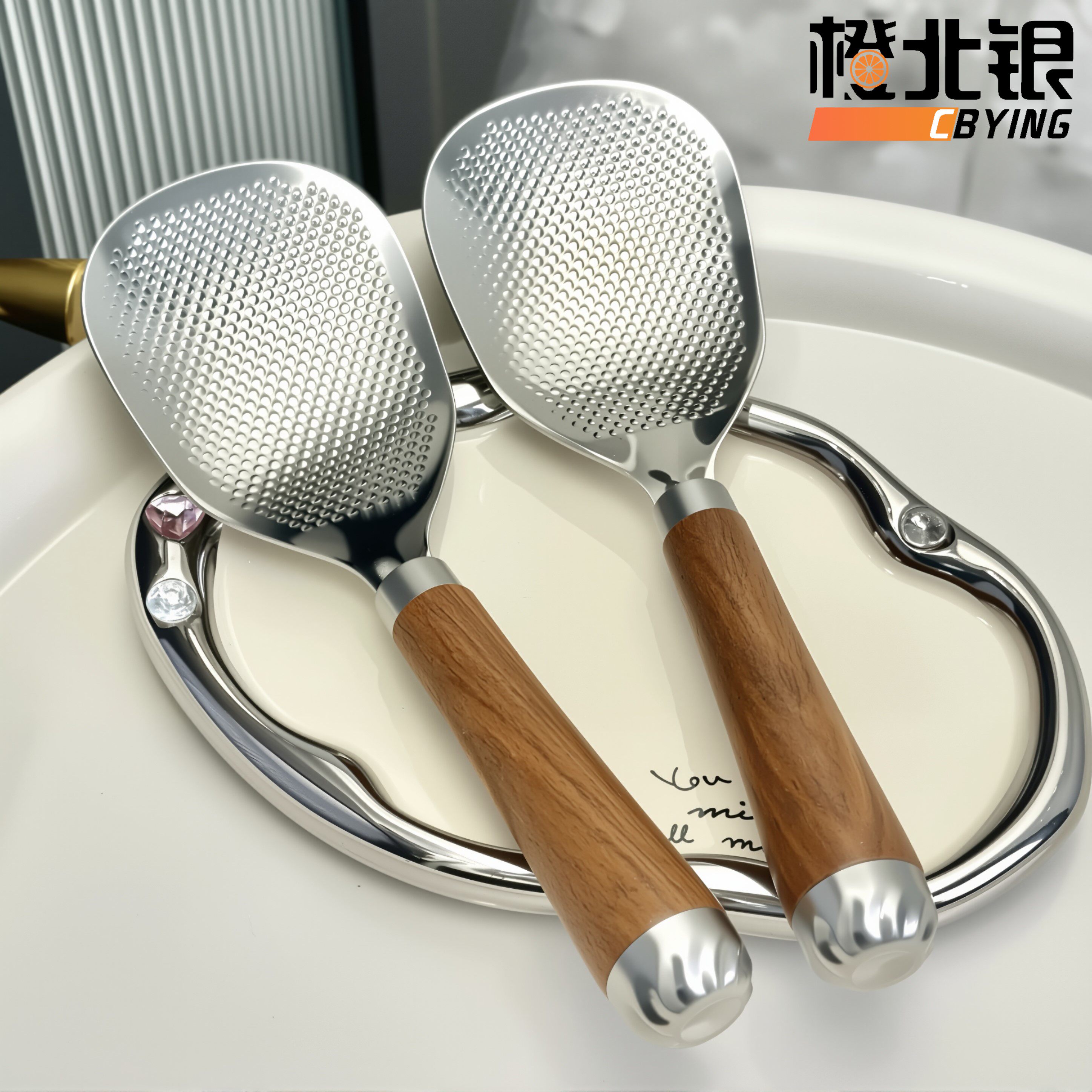 橙北银食品304不锈钢餐厅配勺厨房盛饭勺花梨木米饭勺铲长柄饭勺 - 实物图